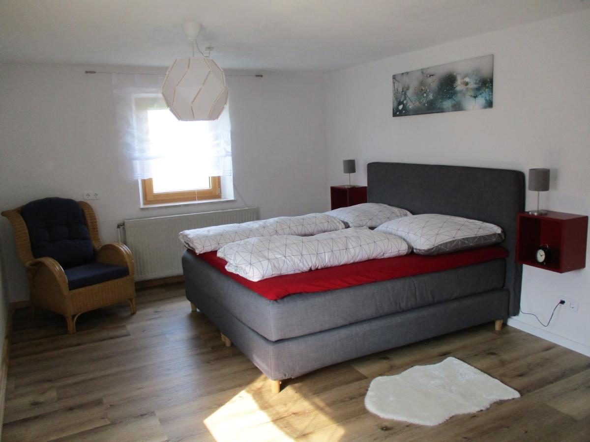 Ferienwohnung Roesch Feuchtwangen Exterior foto